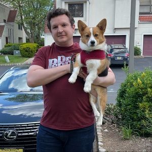 Meet your Posher, Gil